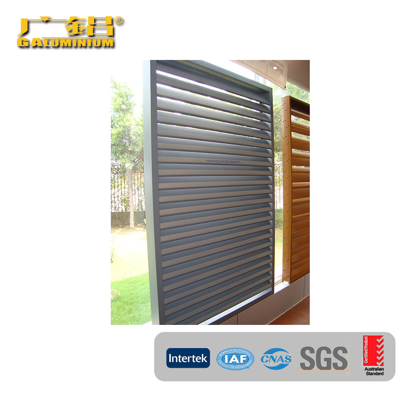 ປ່ອງຢ້ຽມ Louvers ອະລູມິນຽມແບບງ່າຍດາຍແລະທົນທານສະທ້ອນແສງ